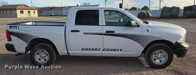 Image of Dodge Ram 1500 equipment image 3