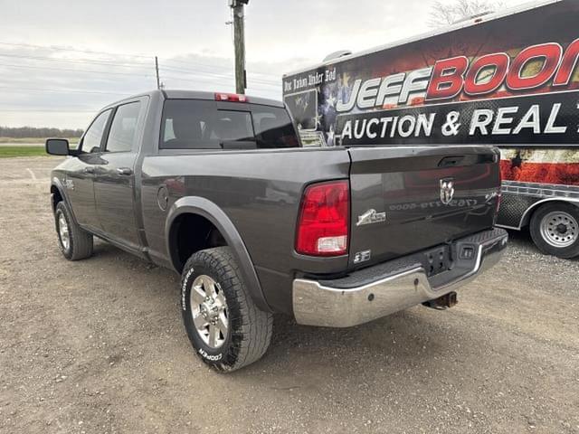 Image of Dodge Ram 2500 equipment image 1