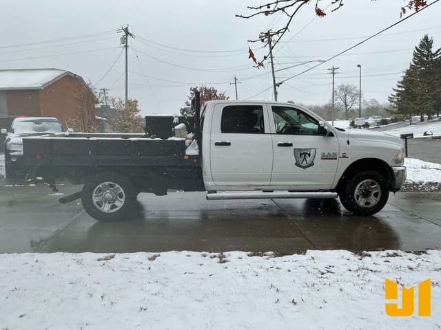 Image of Dodge Ram 2500 equipment image 3