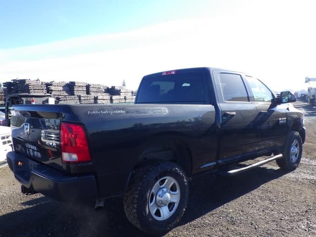 Image of Dodge Ram 2500 equipment image 2