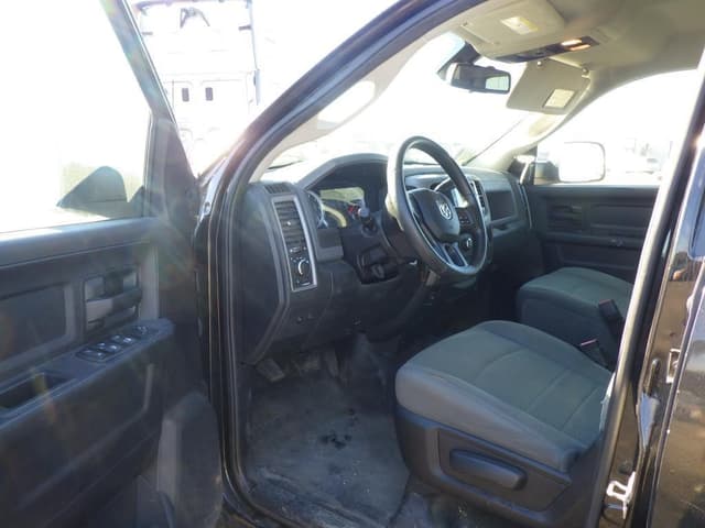 Image of Dodge Ram 2500 equipment image 4