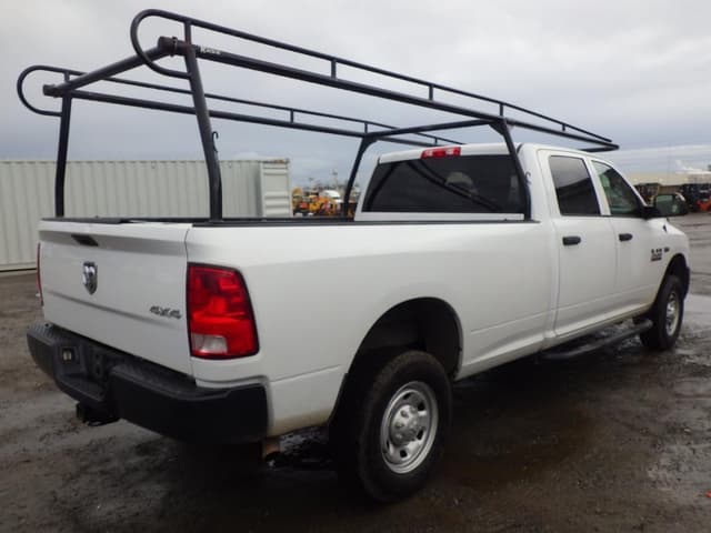 Image of Dodge Ram 2500 equipment image 2