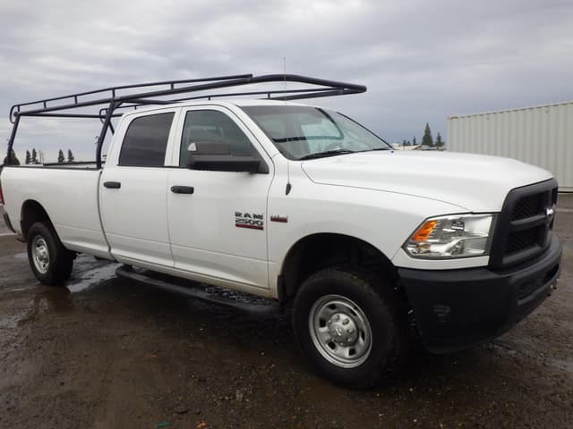 Image of Dodge Ram 2500 equipment image 1