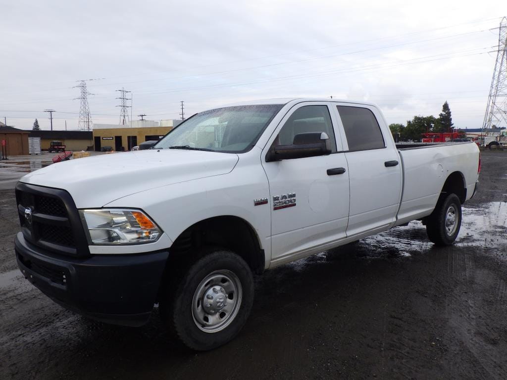 2015 Dodge Ram 2500 Equipment Image0