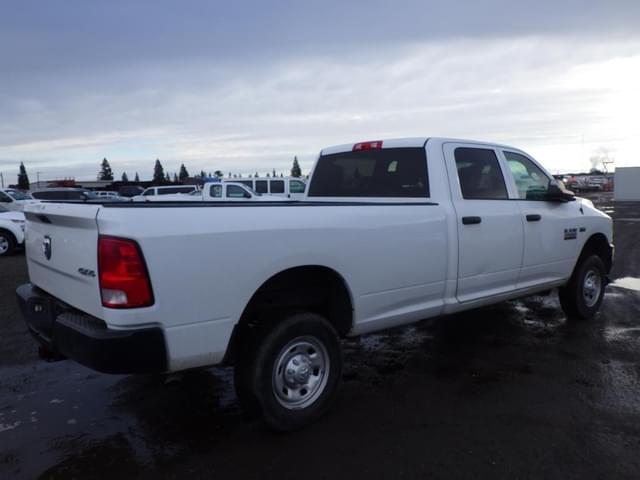 Image of Dodge Ram 2500 equipment image 2