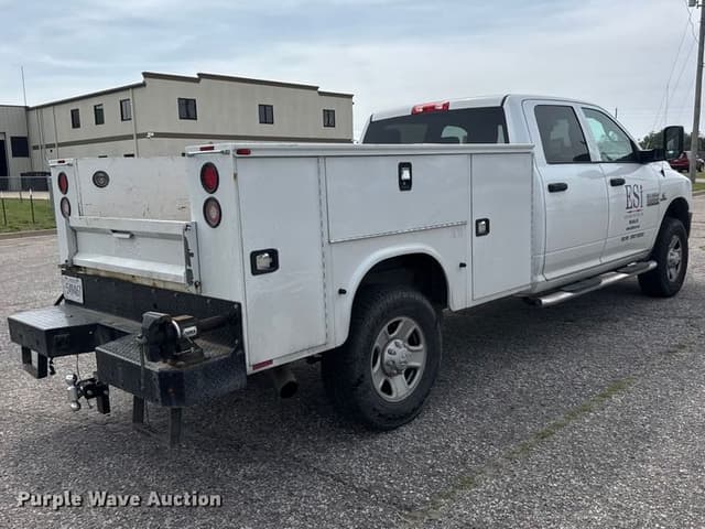 Image of Dodge Ram 2500 equipment image 4