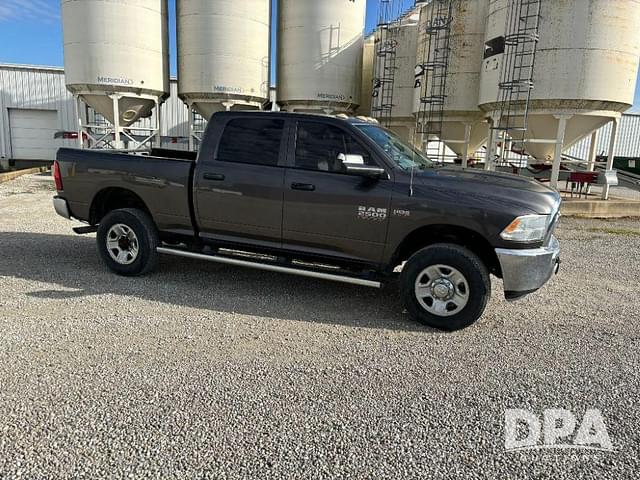 Image of Dodge Ram 2500 equipment image 4