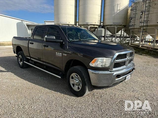 Image of Dodge Ram 2500 equipment image 3