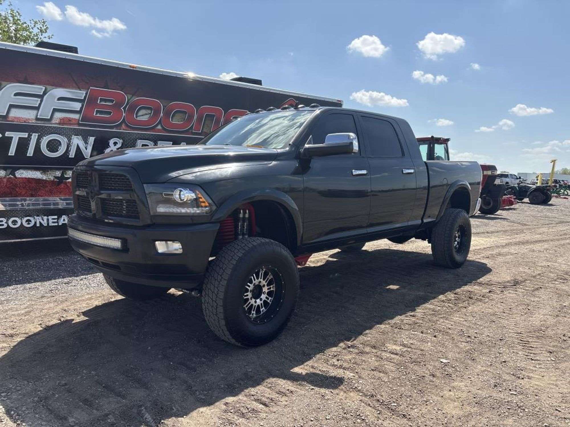 2015 Dodge Ram 2500 Equipment Image0
