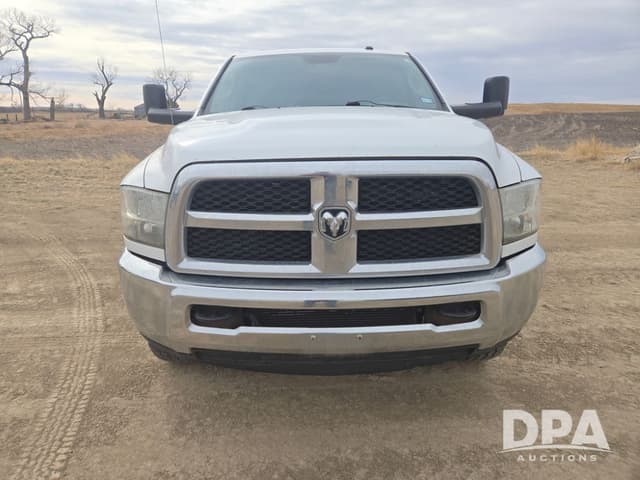 Image of Dodge Ram 2500 equipment image 2