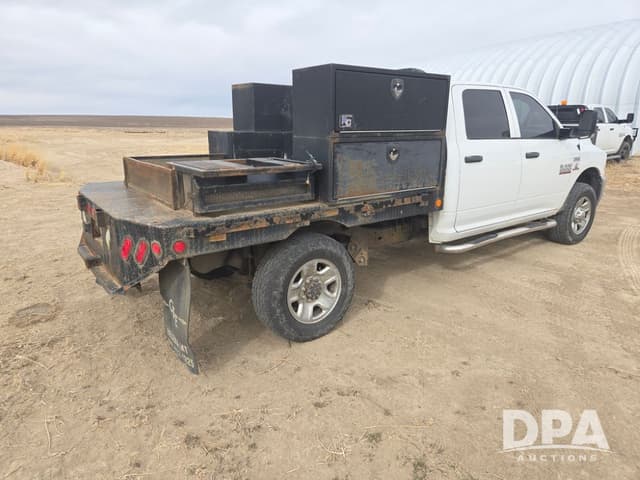 Image of Dodge Ram 2500 equipment image 4