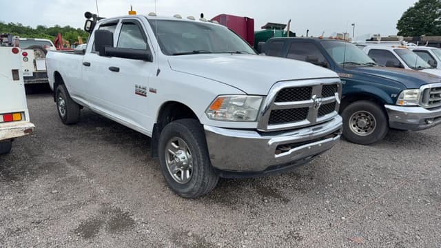 Image of Dodge Ram 2500 equipment image 2