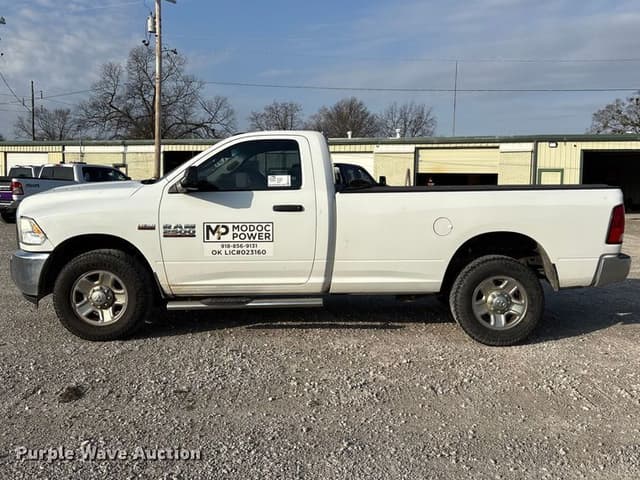 Image of Dodge Ram 2500 equipment image 4