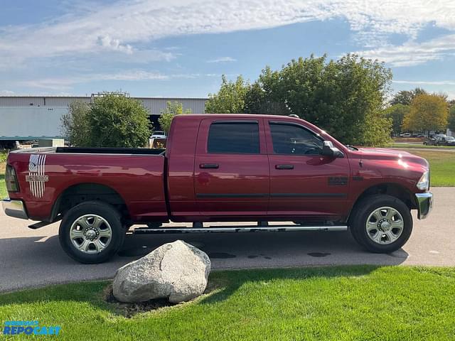 Image of Dodge Ram 2500 equipment image 3