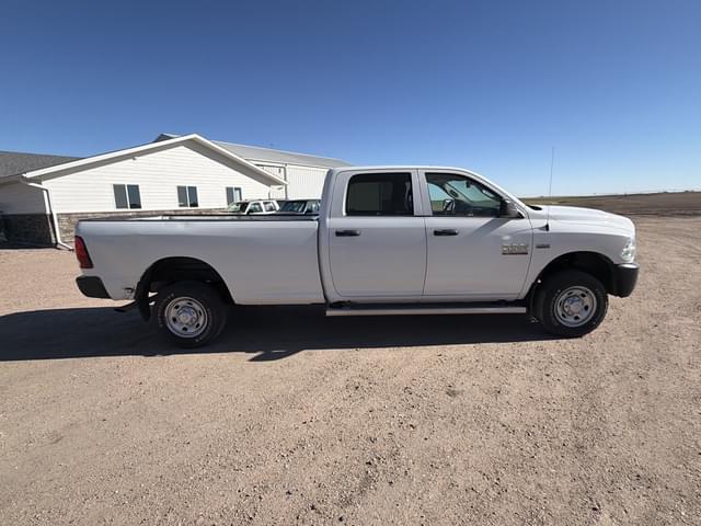 Image of Dodge Ram 2500 equipment image 3