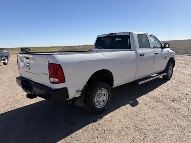 Image of Dodge Ram 2500 equipment image 4