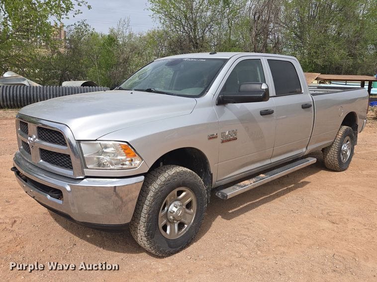 2015 Dodge Ram 2500HD Equipment Image0