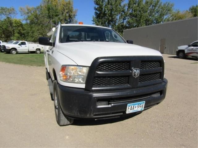 Image of Dodge Ram 2500HD equipment image 2