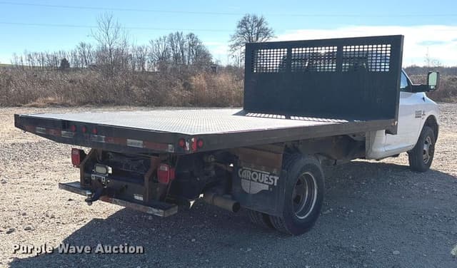 Image of Dodge Ram 3500 equipment image 4