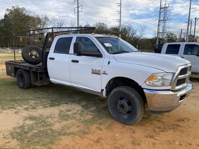 Image of Dodge Ram 3500 equipment image 3