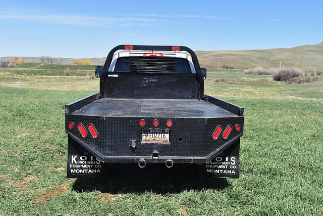 Image of Dodge Ram 3500HD equipment image 4
