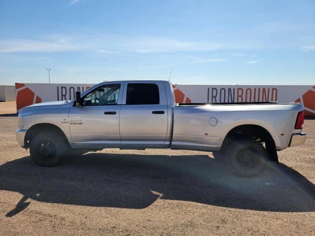 Image of Dodge Ram 3500 equipment image 1