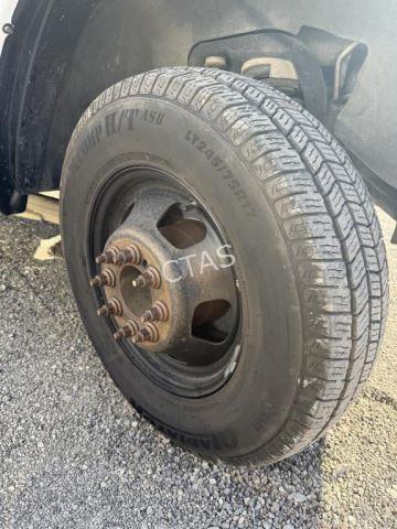 Image of Dodge Ram 3500 equipment image 4