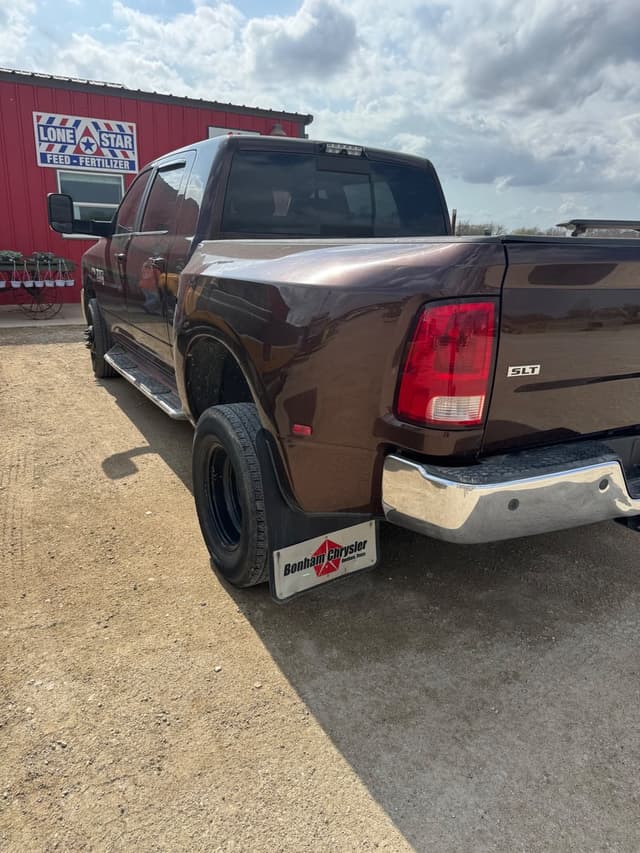 Image of Dodge Ram 3500 equipment image 1