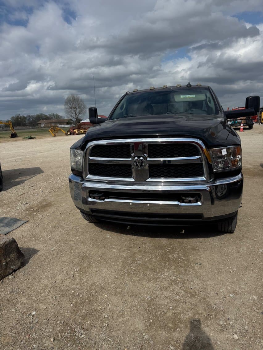 Image of Dodge Ram 3500 Primary image