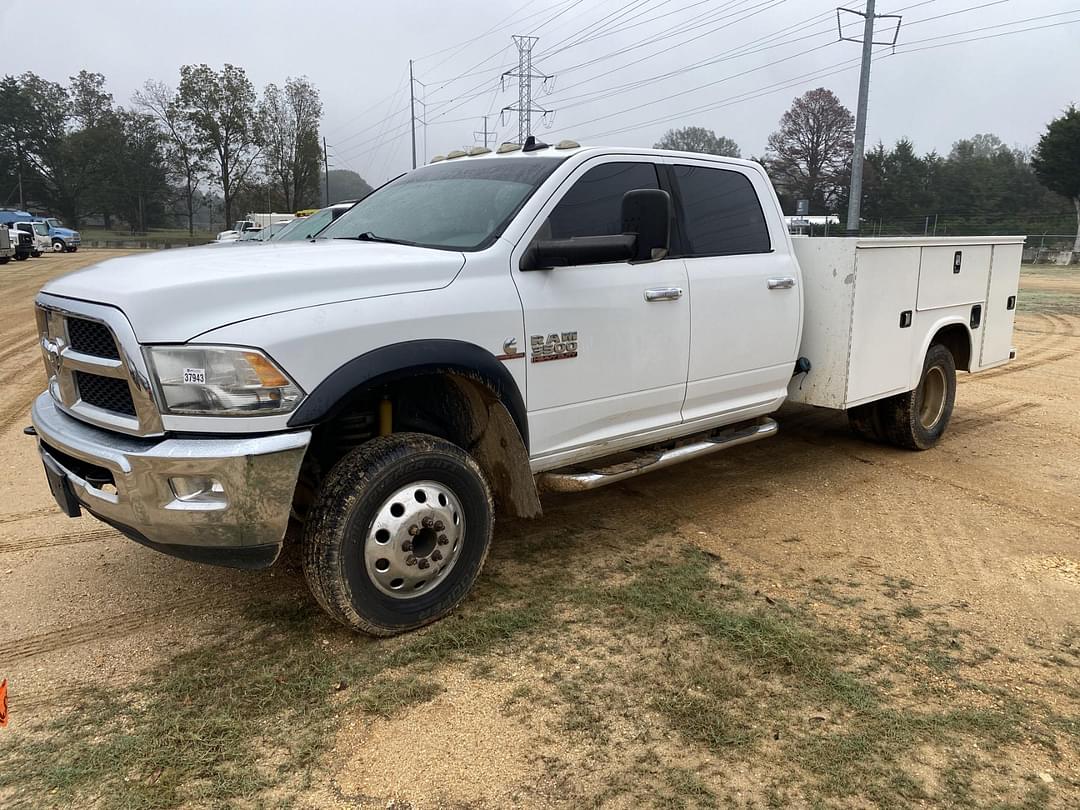 Image of Dodge Ram 3500 Primary image