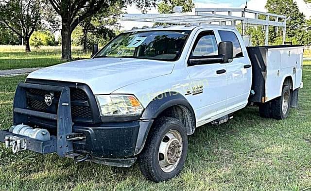 Image of Dodge Ram 4500 equipment image 2