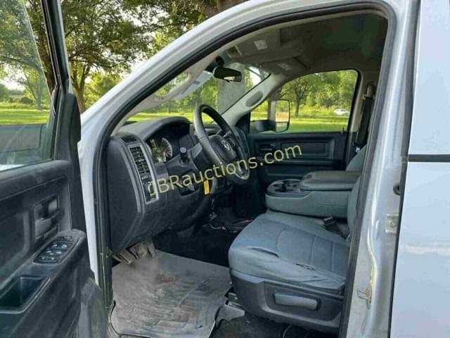 Image of Dodge Ram 4500 equipment image 4