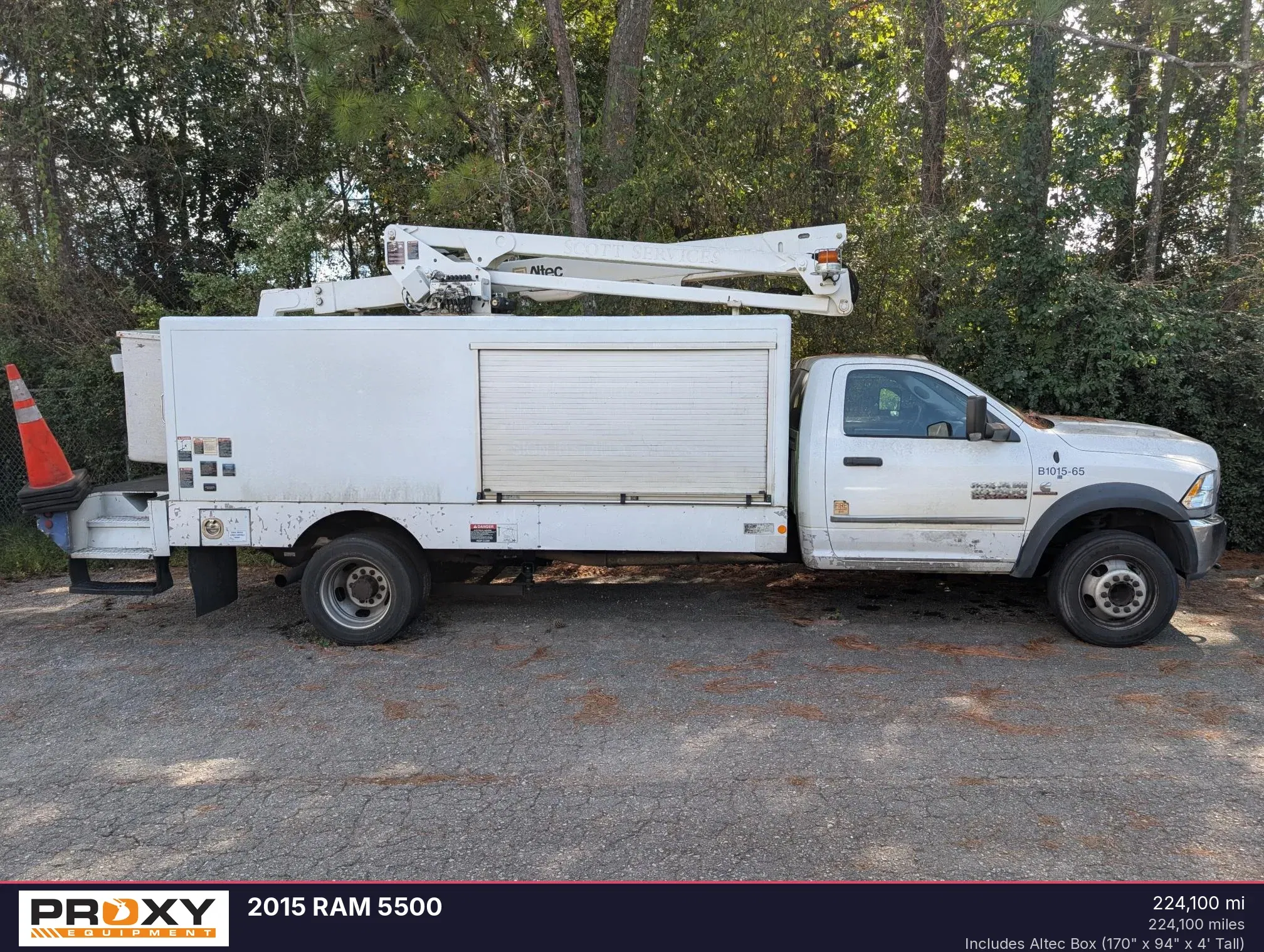 2015 Ram 5500 Equipment Image0