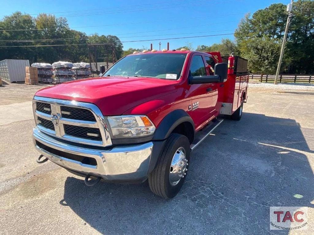 2015 Dodge Ram 5500 Equipment Image0