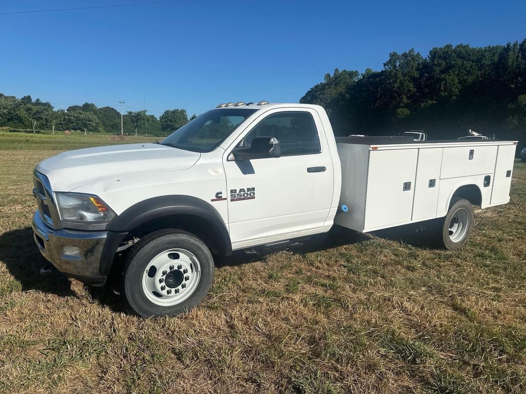 Image of Dodge Ram 5500HD Primary image