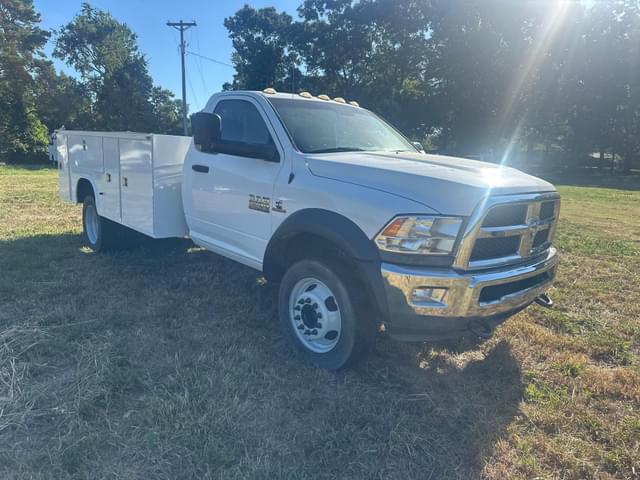 Image of Dodge Ram 5500HD equipment image 1