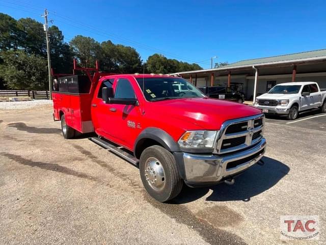 Image of Dodge Ram 5500HD equipment image 2