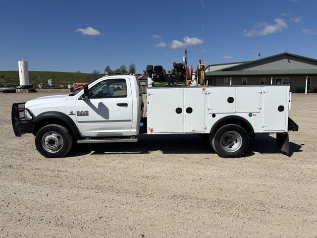 Image of Dodge Ram 5500HD equipment image 1