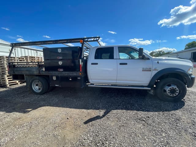 Image of Dodge Ram 5500HD equipment image 3