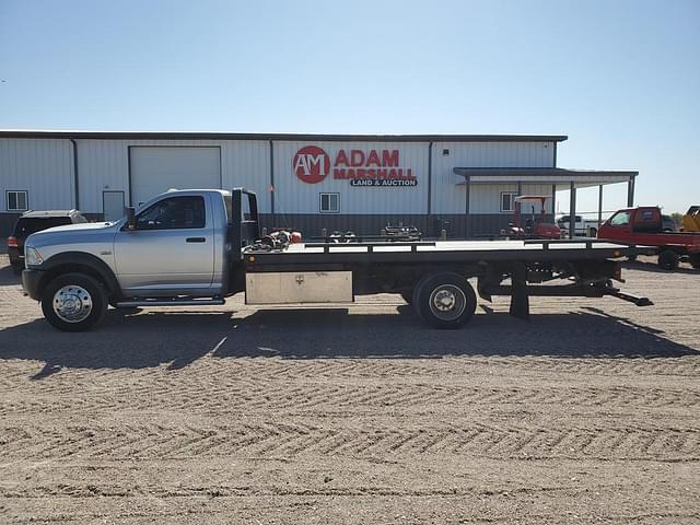 Image of Dodge Ram 5500 equipment image 4