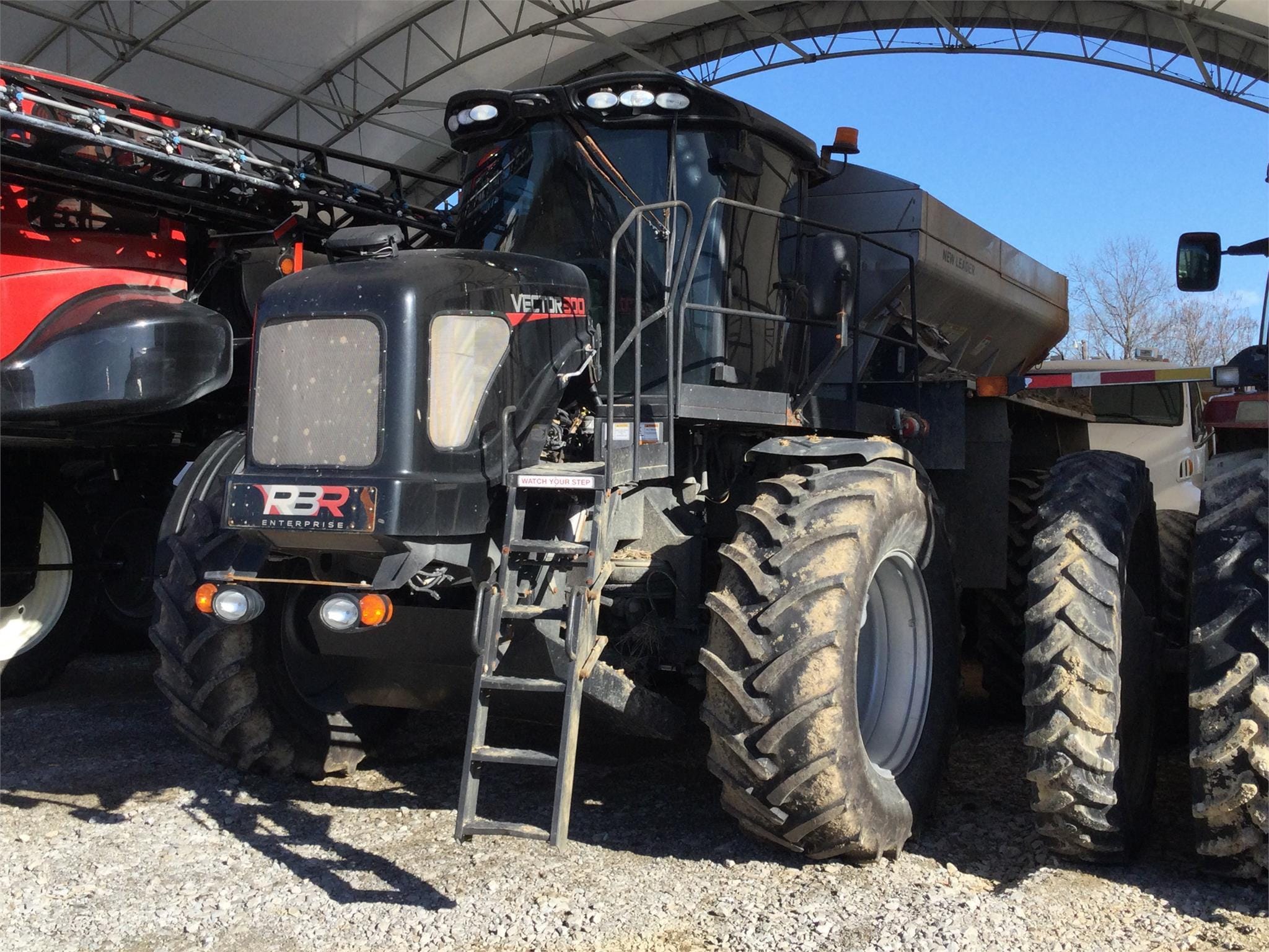 2015 RBR Enterprise Vector 300 Equipment Image0