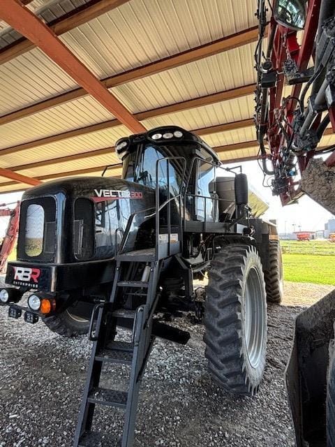 2015 RBR Enterprise Vector 300 Equipment Image0