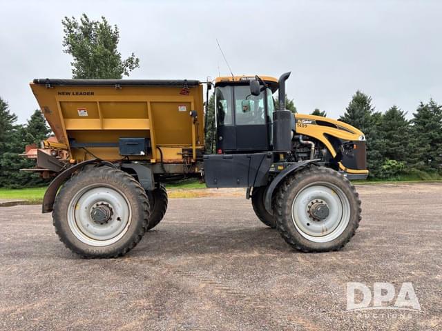 Image of RoGator RG1100B equipment image 3