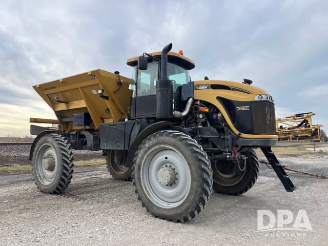 Image of RoGator RG1100B equipment image 3