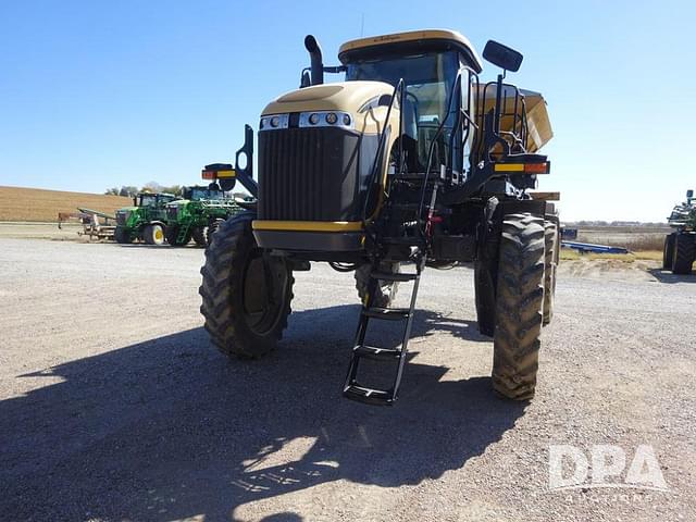 Image of RoGator RG1100B equipment image 3