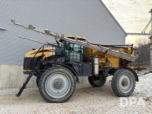 Image of RoGator RG1300B equipment image 1