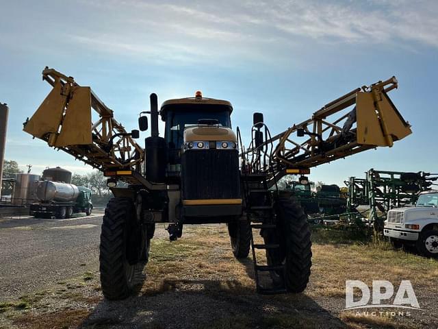 Image of RoGator RG1300B equipment image 3