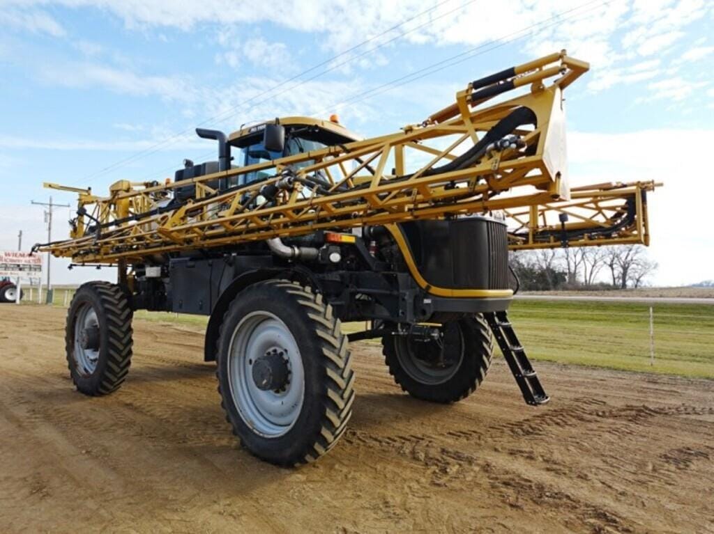 Main image RoGator RG1100