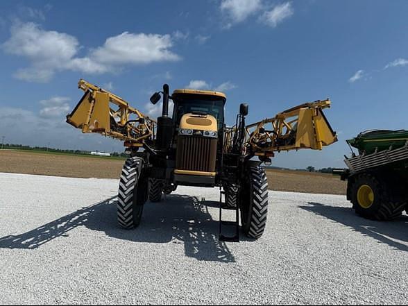 Image of RoGator RG1100B equipment image 2