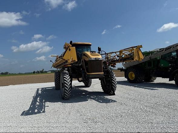 Image of RoGator RG1100B equipment image 1